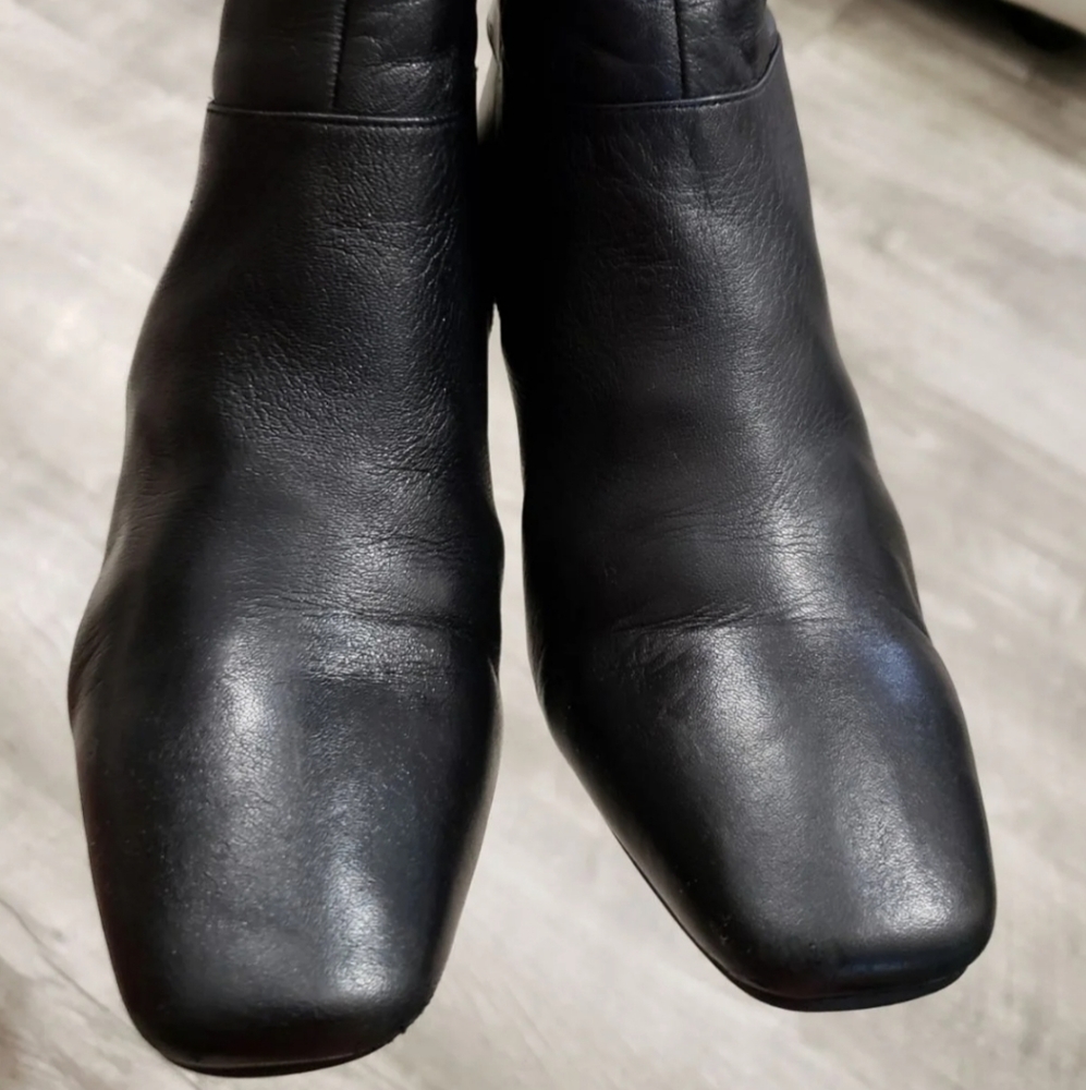 👢Bandolino Size 7 W Black Boots 👢 - Picture 3 of 8